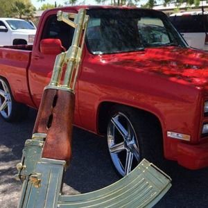 Meet your Posher, Adrian